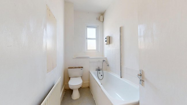 Flat 3, 21 Burlington Gardens, Acton, London, W3 6BA 7