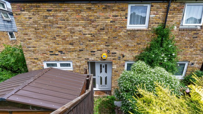 4 Coaldale Walk, Dulwich, London, SE21 8LZ 10