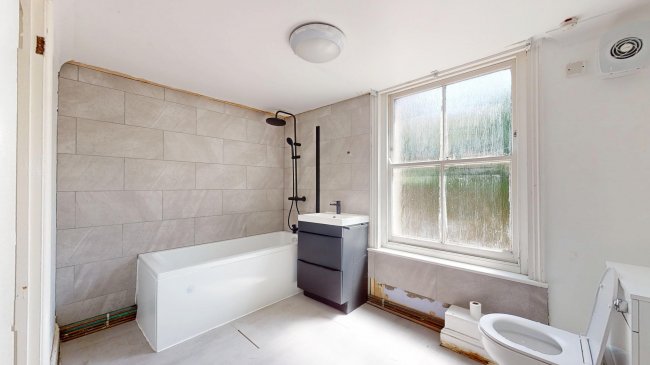 25 Prairie Street, Battersea, London, SW8 3PL 8