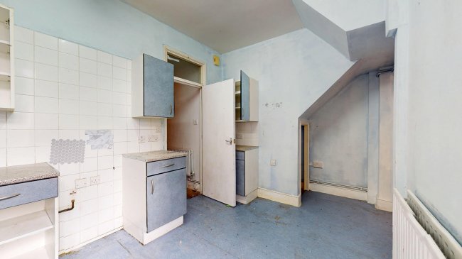 24 Central Park Road, East Ham, London, E6 3DY 8