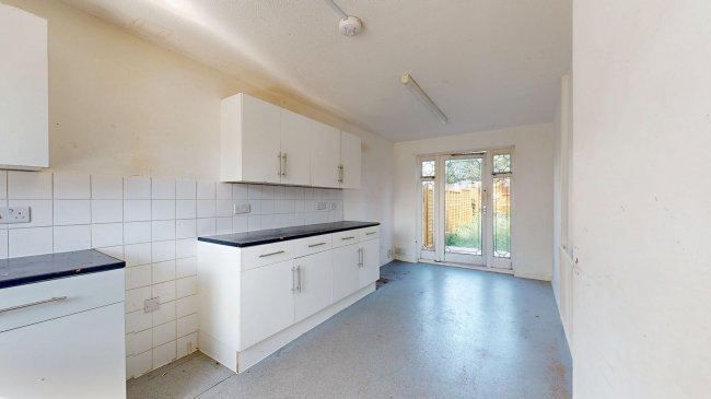 21 Longworth Close, Thamesmead, London, SE28 8PE 7