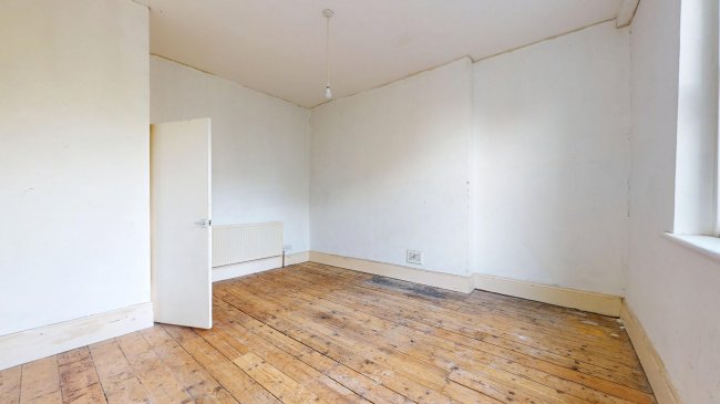 Flat C, 14 Lordship Park, Stoke Newington, London, N16 5UD 2