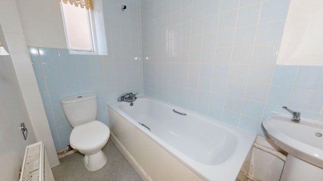 Flat C, 14 Lordship Park, Stoke Newington, London, N16 5UD 2