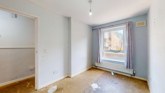 26 Essex Road, Willesden, London, NW10 9PD 2