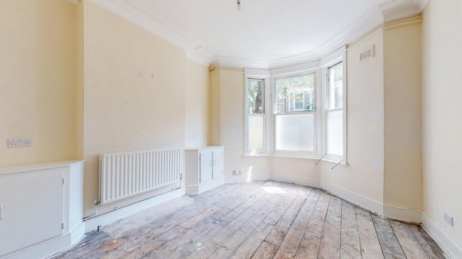 Flat A, 13 Chantrey Road, Brixton, London, SW9 9TD 9