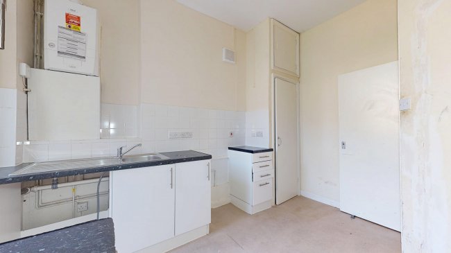 Flat A, 13 Chantrey Road, Brixton, London, SW9 9TD 9
