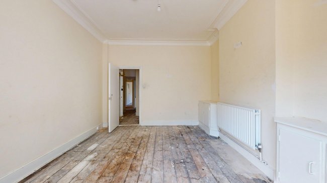 Flat A, 13 Chantrey Road, Brixton, London, SW9 9TD 9