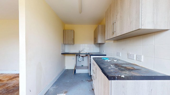 Flat C, 276 Amhurst Road, Stoke Newington, London, N16 7UP 3