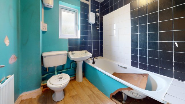 5 Sydney Road, Feltham, TW14 9BF 3