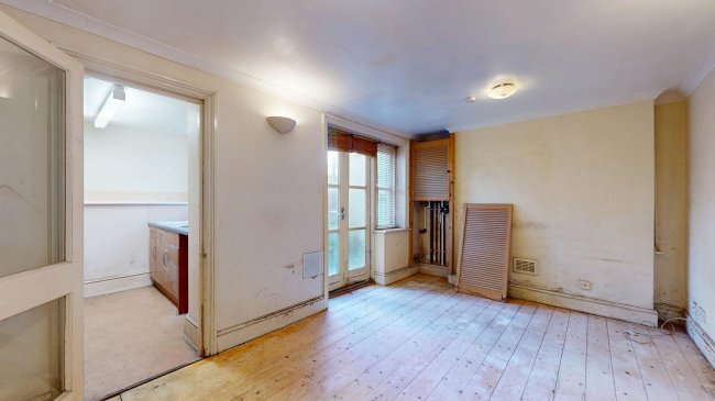 Flat D, 83 Landor Road, Clapham, London, SW9 9RT 1