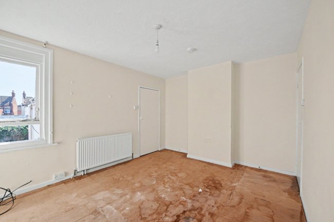 13A & 13B Key Road, Clacton-on-Sea, Essex, CO15 3DA 2