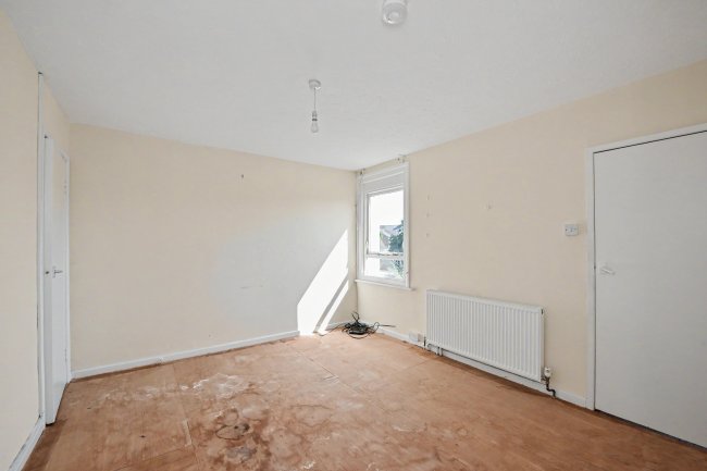 13A & 13B Key Road, Clacton-on-Sea, Essex, CO15 3DA 2