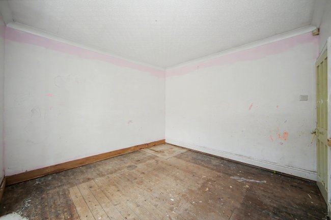 5 Park Close, Whitefield, Manchester M45 7EJ 3