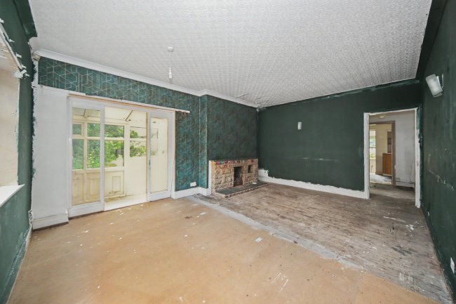 5 Park Close, Whitefield, Manchester M45 7EJ 3