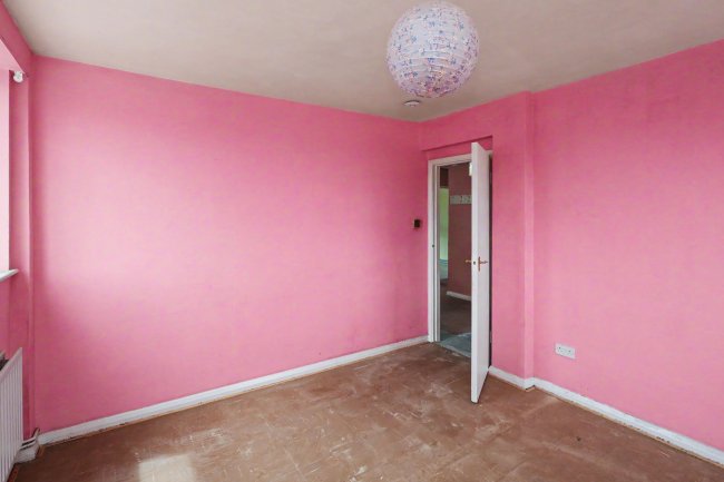 Flat 6, Charles Allen House, 22 Amwell Street, Clerkenwell, London EC1R 1XU 9