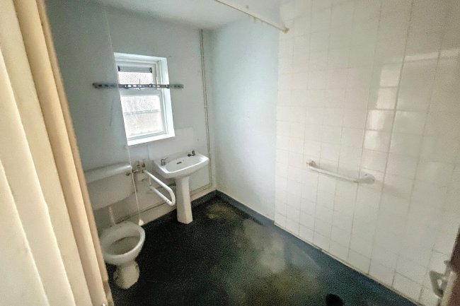 8 Little Englands, Chippenham, Wiltshire, SN15 3DP 3