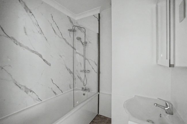 Flat 3, 23 Charleville Circus, Crystal Palace, London SE26  6NR 4