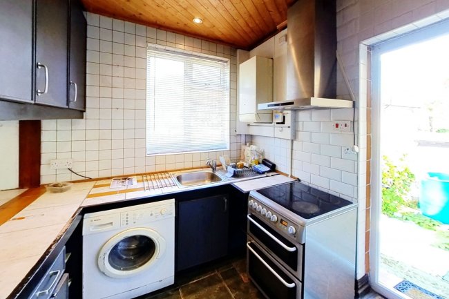 98 Auckland Road, Upper Norwood, London SE19 2BY 9