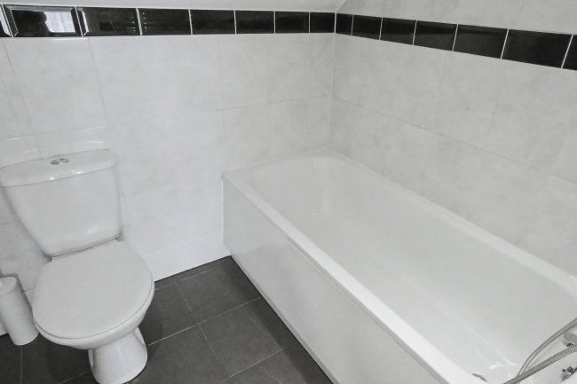 38 Central Road, Wembley HA0 2LH 5