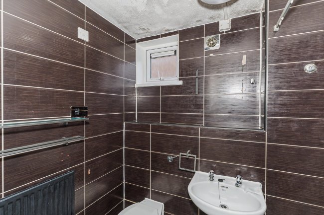 12 Skerne Passage, Bedford, Bedfordshire, MK41 7XX 7