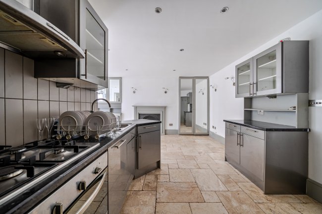 Flat 1, 28 Lower Addison Gardens, Holland Park, London, W14 8BQ 7
