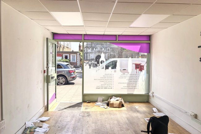 375 High Road, Ilford, London IG1 1TF 7