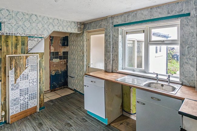 6 Methuen Way, Corsham, Wiltshire, SN13 0EA 9