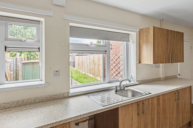 3 Bremhill View, Calne, Wiltshire, SN11 9EE 10