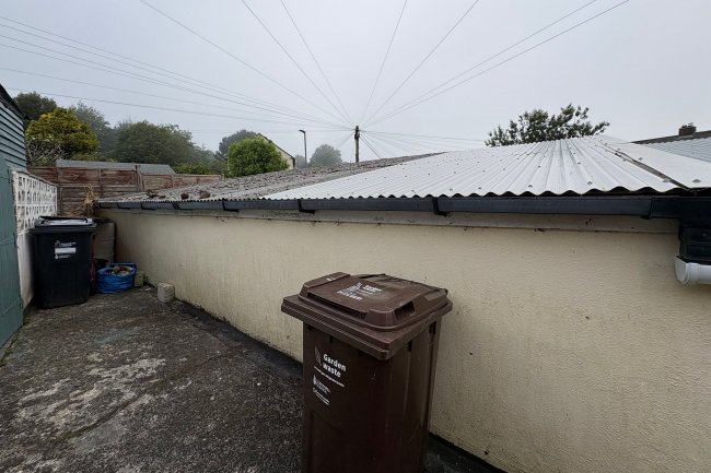 Garage 36, rear of Baralanwick, Penzance, Cornwall, TR18 4SA 9