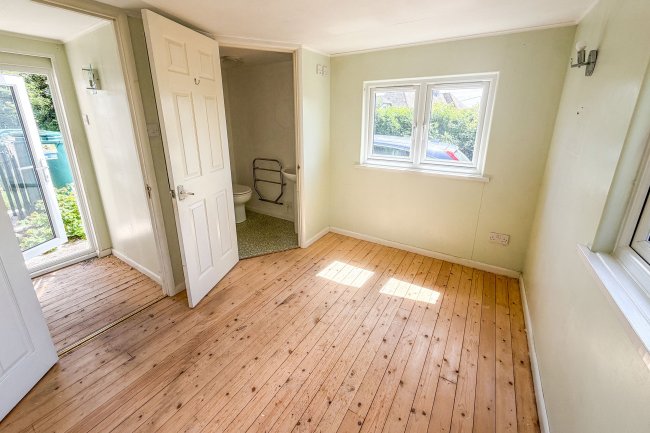 1 & 2 Bungalow, Green Lane, Ashmore, Salisbury, Dorset, SP5 5AQ 1