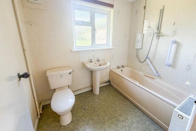 1 & 2 Bungalow, Green Lane, Ashmore, Salisbury, Dorset, SP5 5AQ 1