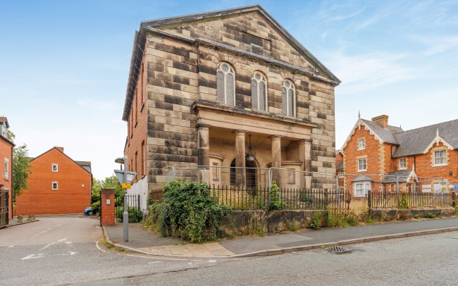 Whitchurch United Reformed Church, Dodington, Whitchurch, Shropshire SY13 1DZ 4