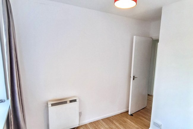 Flat 30, Highland Court, 87 Gordon Road, South Woodford, London, E18 1RE 6