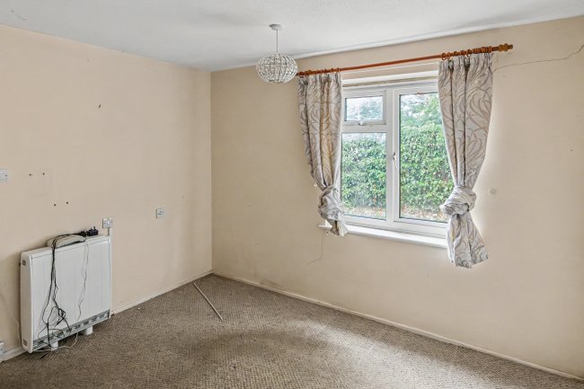 135 Lime Kiln, Royal Wootton Bassett, Wiltshire, SN4 7HQ 6