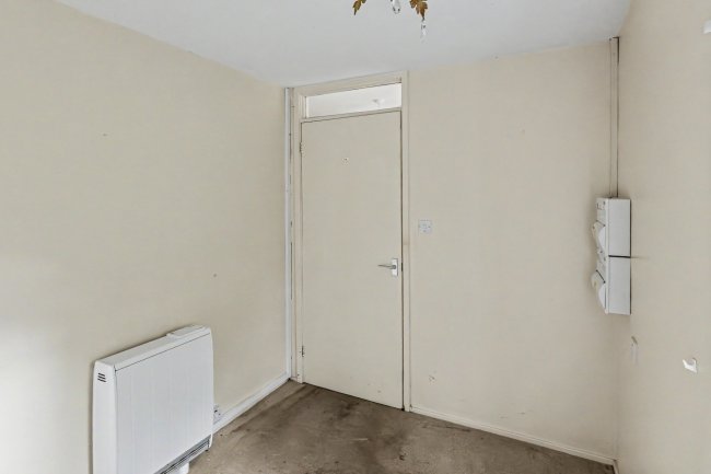 135 Lime Kiln, Royal Wootton Bassett, Wiltshire, SN4 7HQ 6