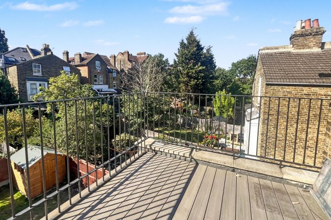 Flat 4, 52 Gleneagle Road, Streatham, London, SW16 6AF 7