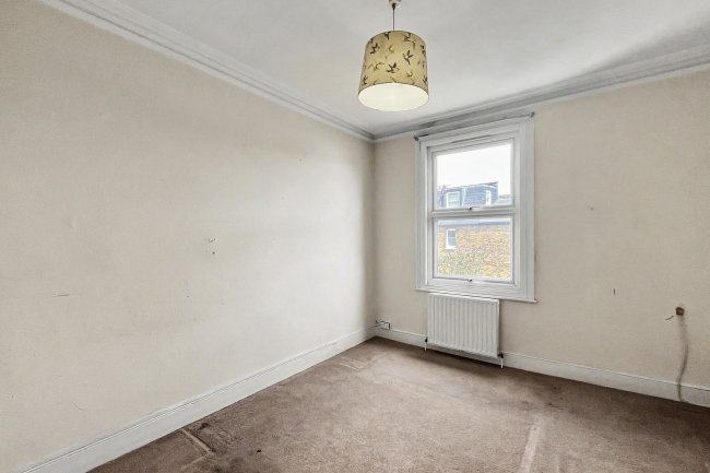217 Mitcham Lane, Streatham, London SW16 6PS 7