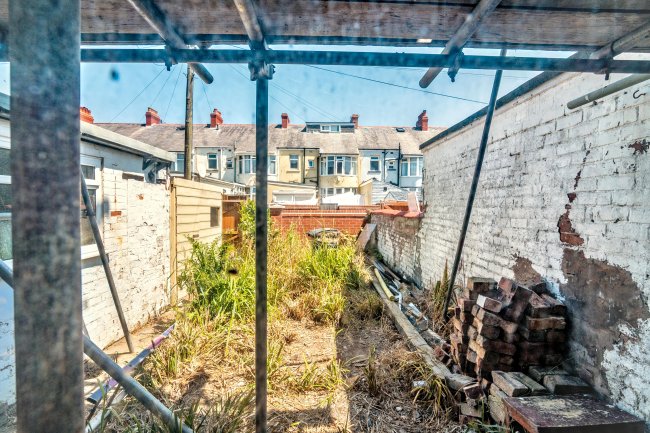 Flat 1, 18 Seafield Road, Blackpool, Lancashire, FY1 2LS 7