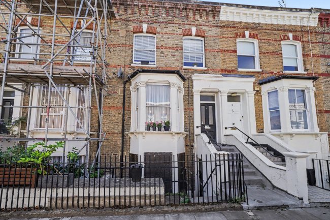 Flat A, 6 Saltram Crescent, London, W9 3HP 10