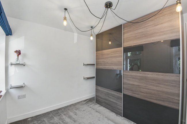 Flat 6, Unit 2, Station Court, Bourne End SL8 5YQ 10
