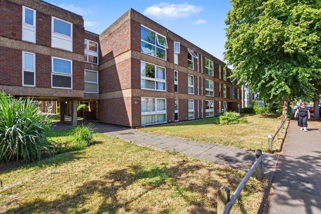8 Sandalwood House, Longlands Road, Sidcup, Bexley, DA15 7NB 10