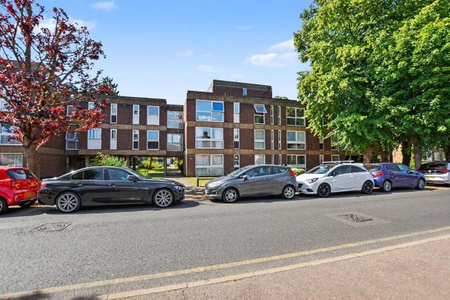 8 Sandalwood House, Longlands Road, Sidcup, Bexley, DA15 7NB 10