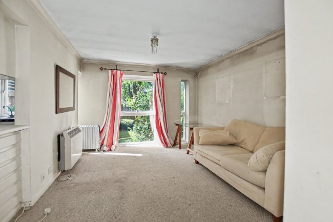 8 Sandalwood House, Longlands Road, Sidcup, Bexley, DA15 7NB 10