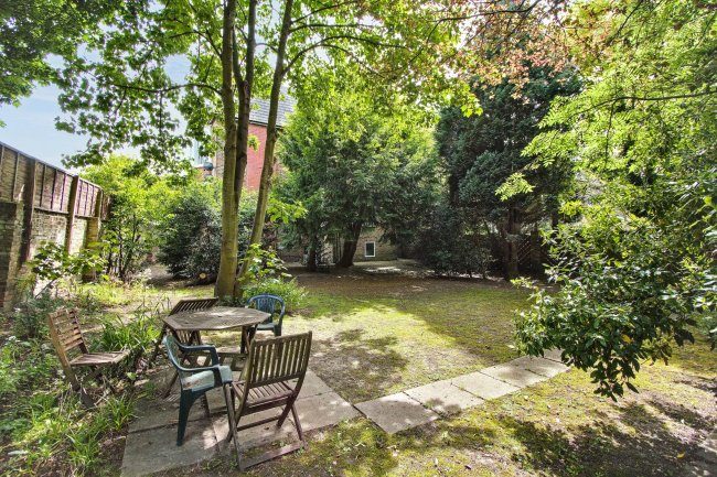 Flat 1 Inglis Court, 15 Creffield Road, Ealing, London W5 3HP 3