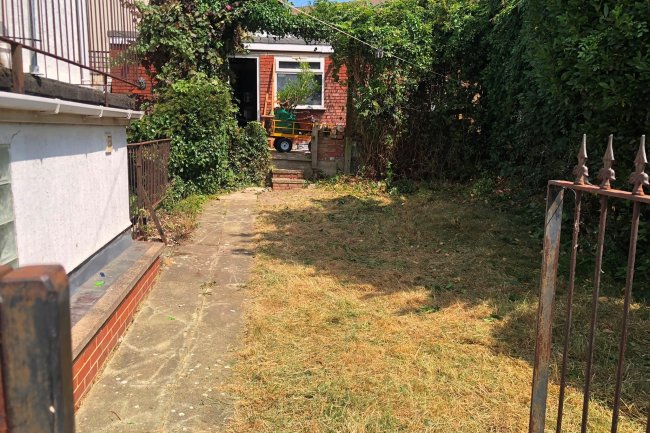 Land adjoining 61 Moordown, Plumstead, London, SE18 3NA 7