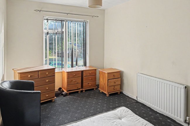 9 Camrose Croft, Balsall Heath, Birmingham, B12 9TS 1
