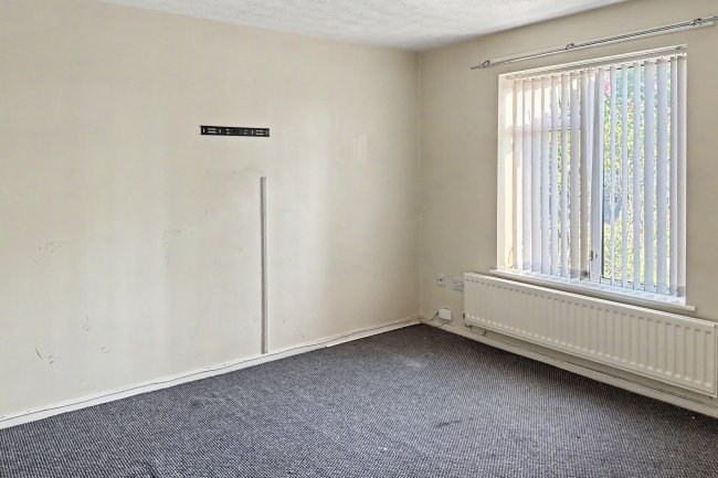 9 Camrose Croft, Balsall Heath, Birmingham, B12 9TS 1
