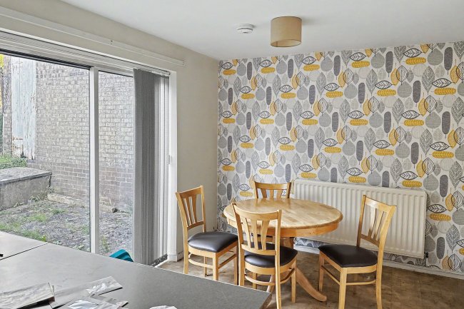 9 Camrose Croft, Balsall Heath, Birmingham, B12 9TS 1
