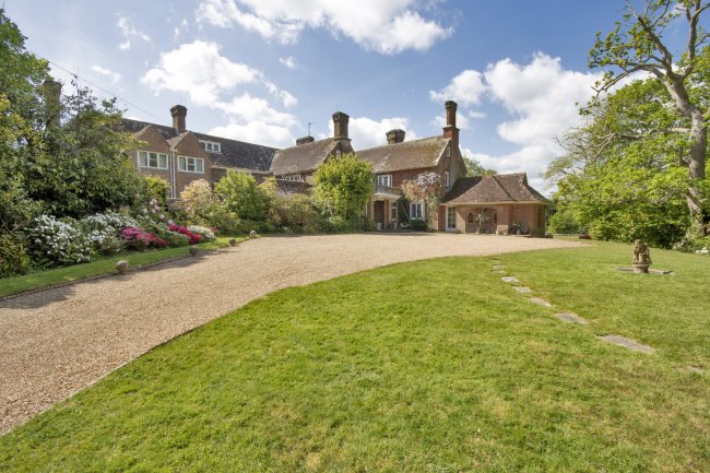 Tilton, The Stream, Catsfield, Battle, East Sussex, TN33 9BB 5