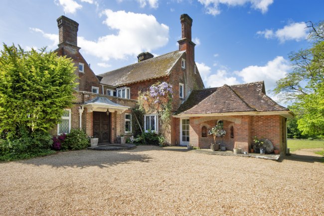 Tilton, The Stream, Catsfield, Battle, East Sussex, TN33 9BB 5